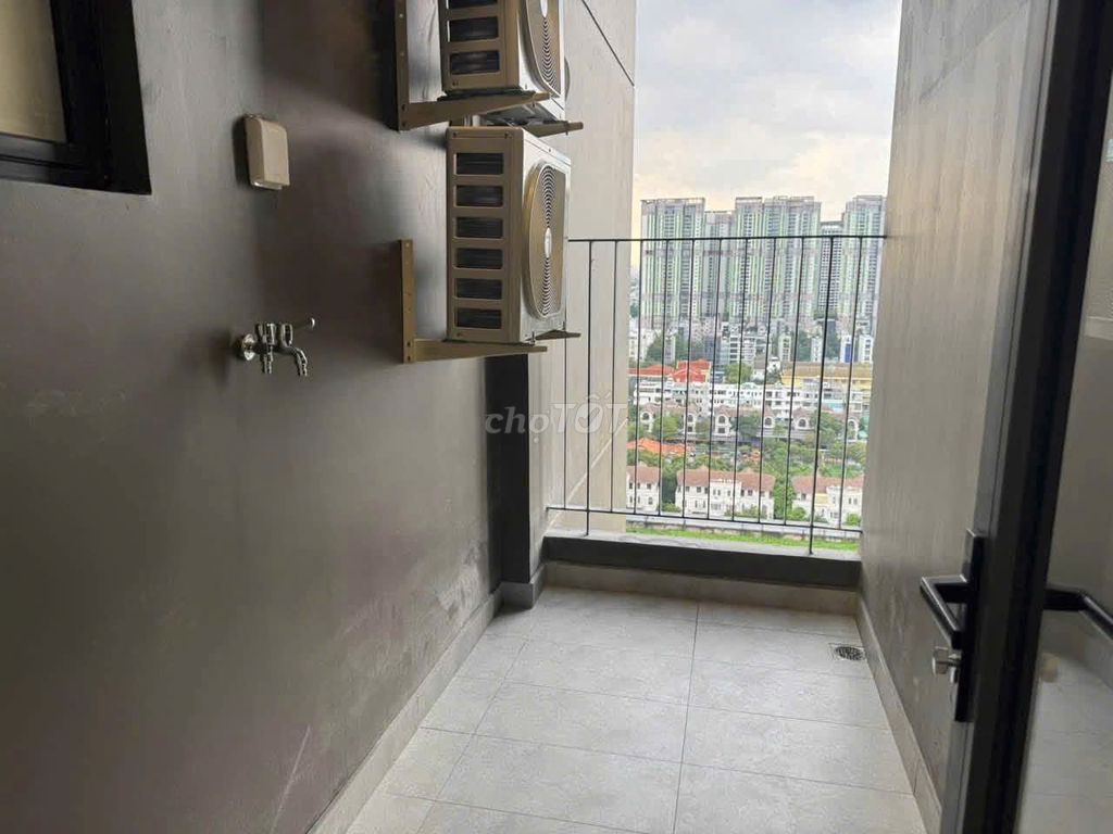 Picity building. area 58 meters 2 bedrooms. ntcb. Seven million.