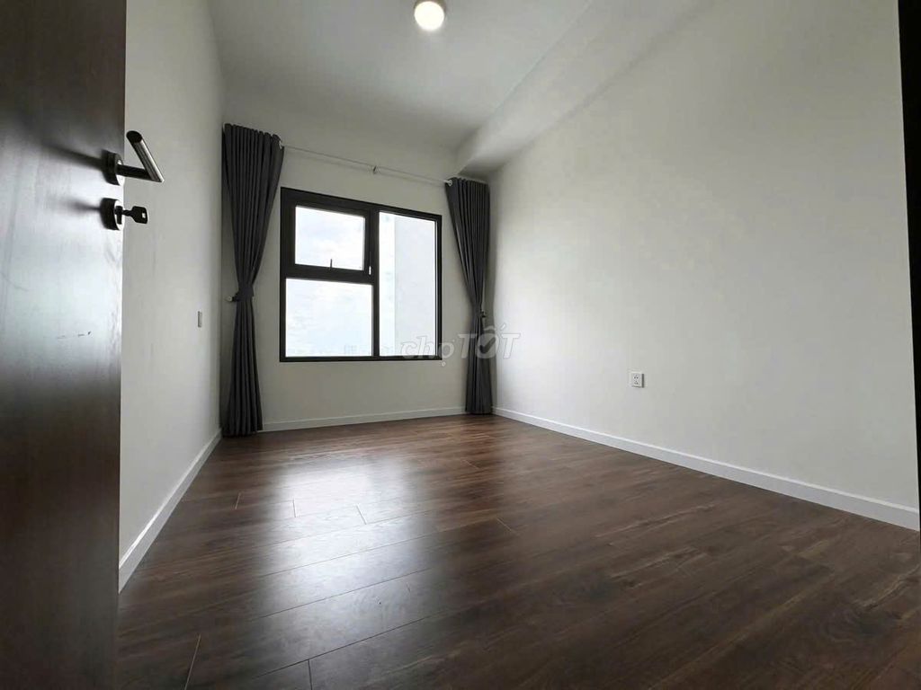 Picity building. area 58 meters 2 bedrooms. ntcb. Seven million.