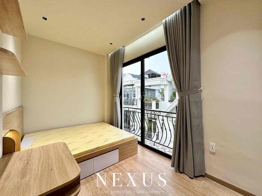 Rent a new balcony studio building a full interior at the S.H.I.E. Market.