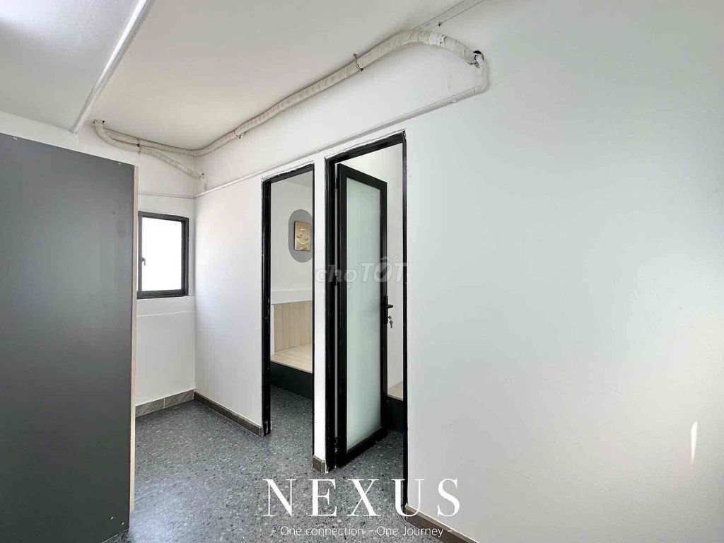 We'll rent two bedrooms to a full-house kitchen right here in the village park of China.