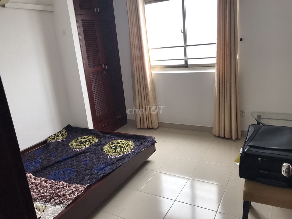 It's the owner of the Screc Tower building district 3 – 81 M2 (2 bedroom - 2 toilets) - high level