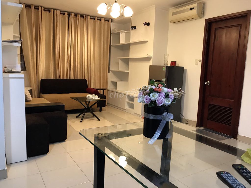 It's the owner of the Screc Tower building district 3 – 81 M2 (2 bedroom - 2 toilets) - high level
