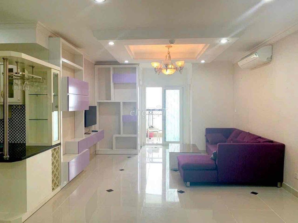 Two bedrooms, two toilets, 11 million.