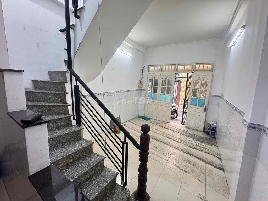 Rent the original house 46/ Bạch Đằng, Bình Thạnh - 1 MM 2 floors, 3 bedrooms