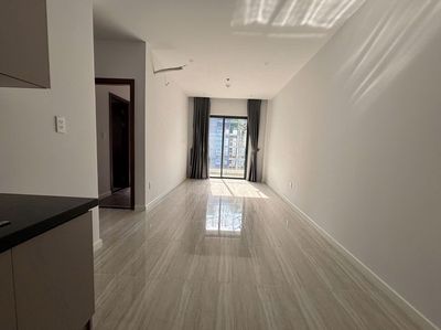 Two bedrooms. 55 M2 bathrooms full of utility right on the way.
