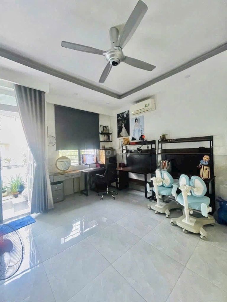 3th floor bedroom - Route 5th Street, 13. Hiệp Bình Phước