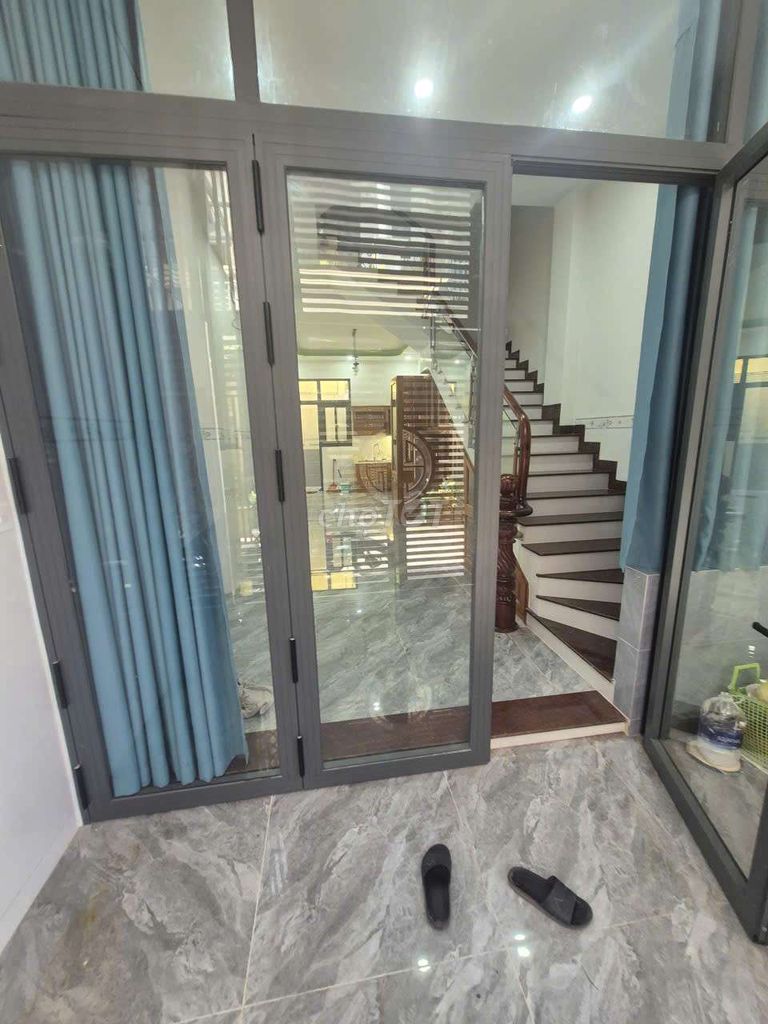 New house is 100% off 30 Linh Đông.