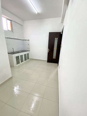 The Underprivileged Room Near the School of Greed