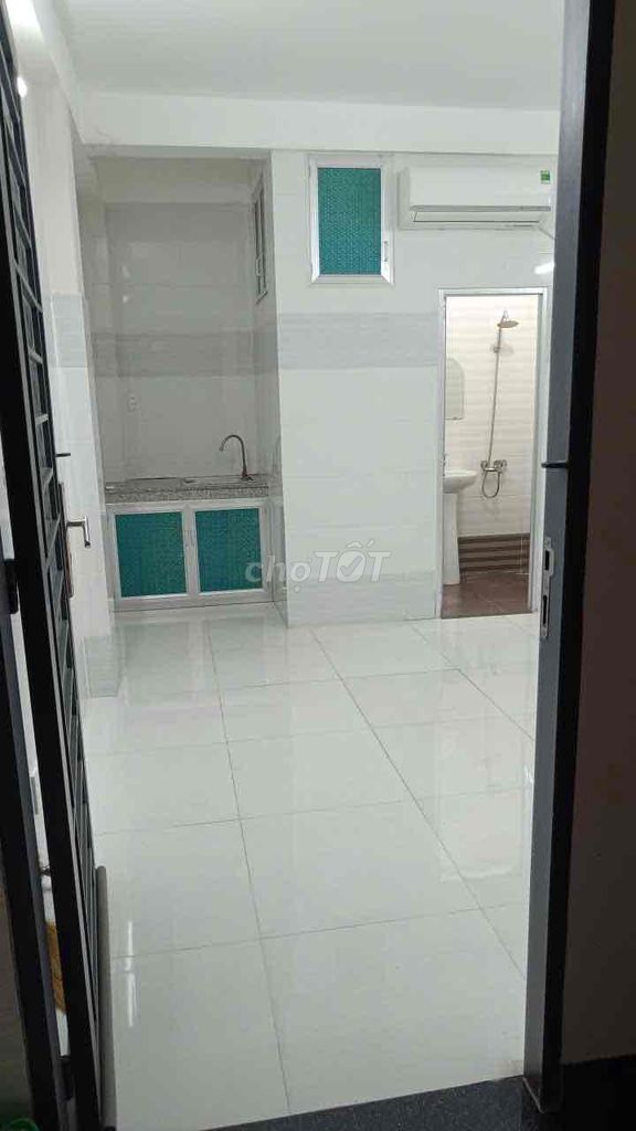 Rent a new apartment building 20 meters - 2 million 5 - An Lạc