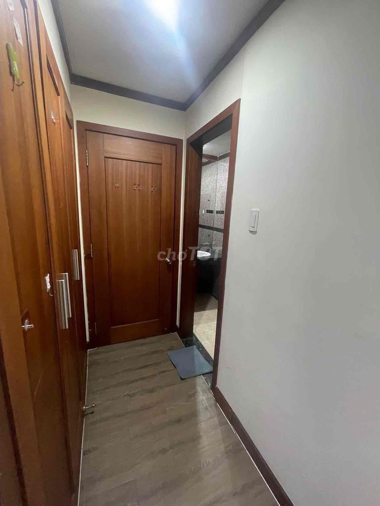 Rent the Master Room Royal House.