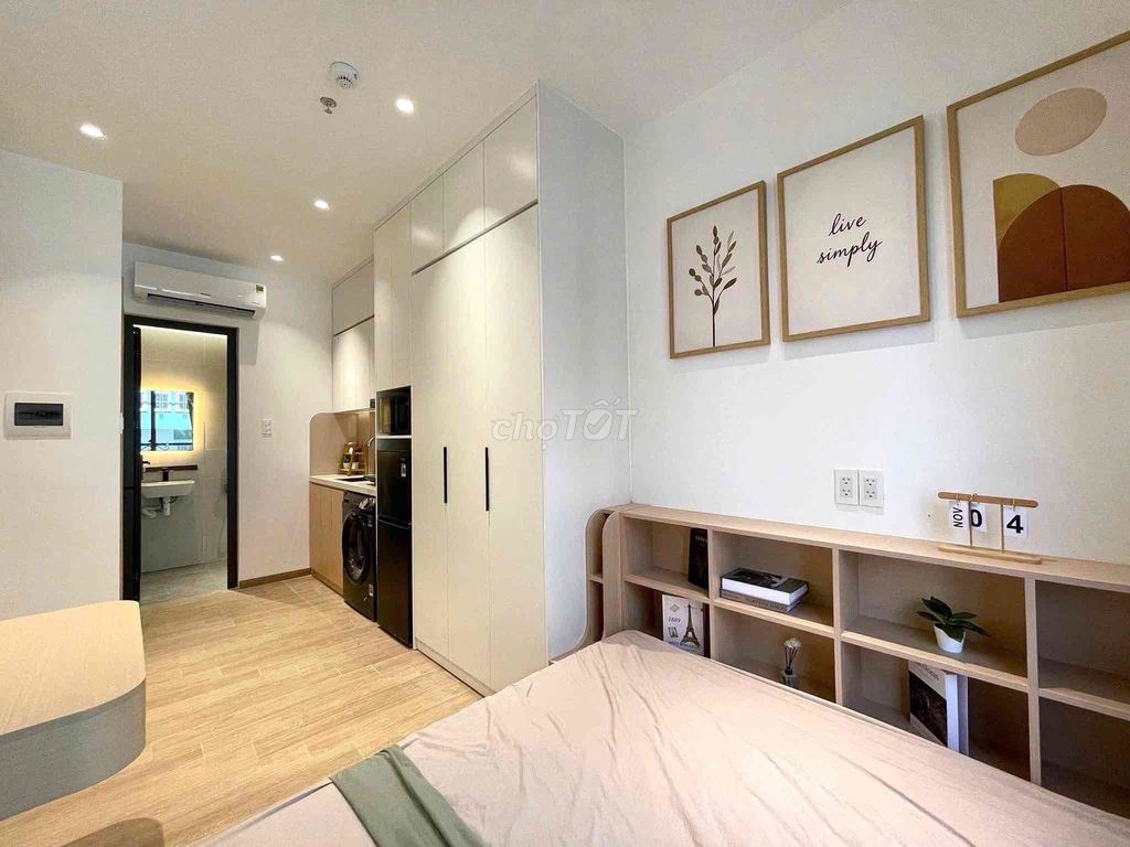 Plying studio - Full interior - new home
