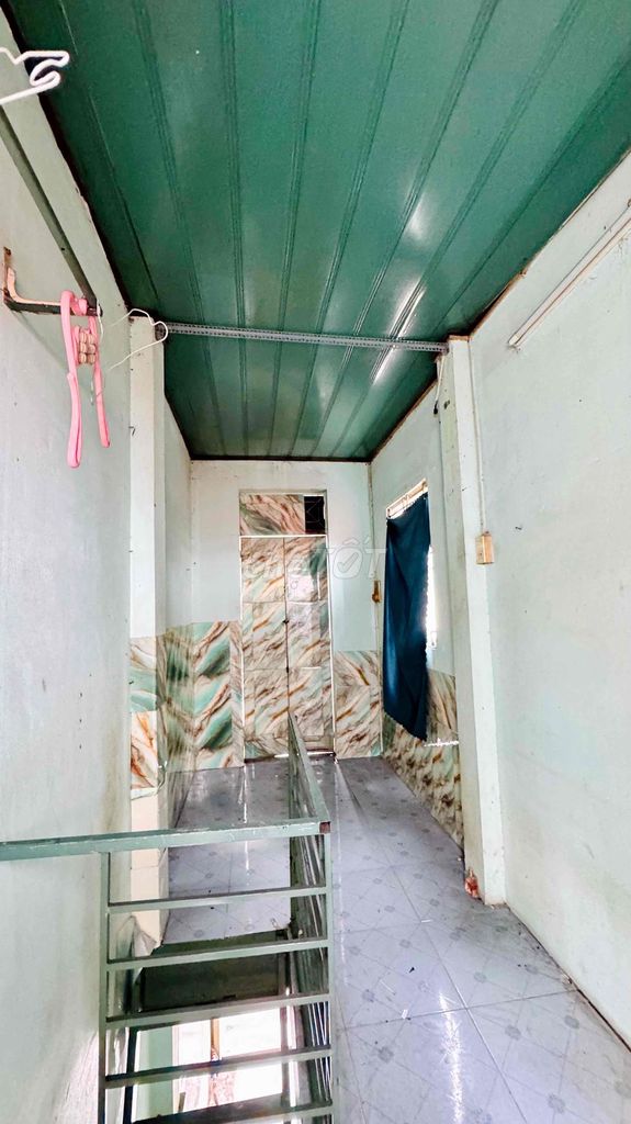 Rent for 307 Trịnh Đình Trọng, house one floor, $3 million.