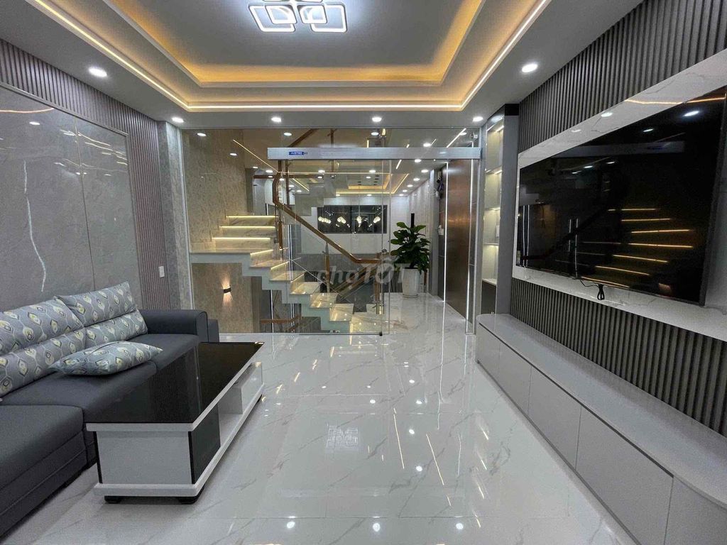 3th floor by 14th floor; 4 new furniture ready