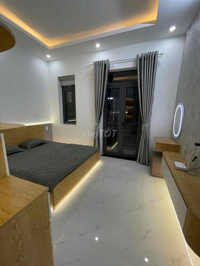 3th floor by 14th floor; 4 new furniture ready