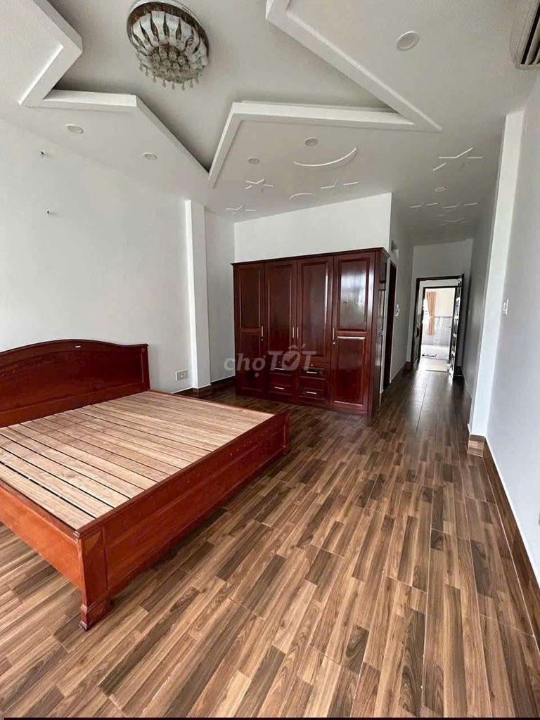 Rent a new home Full interior missile area 420 meters