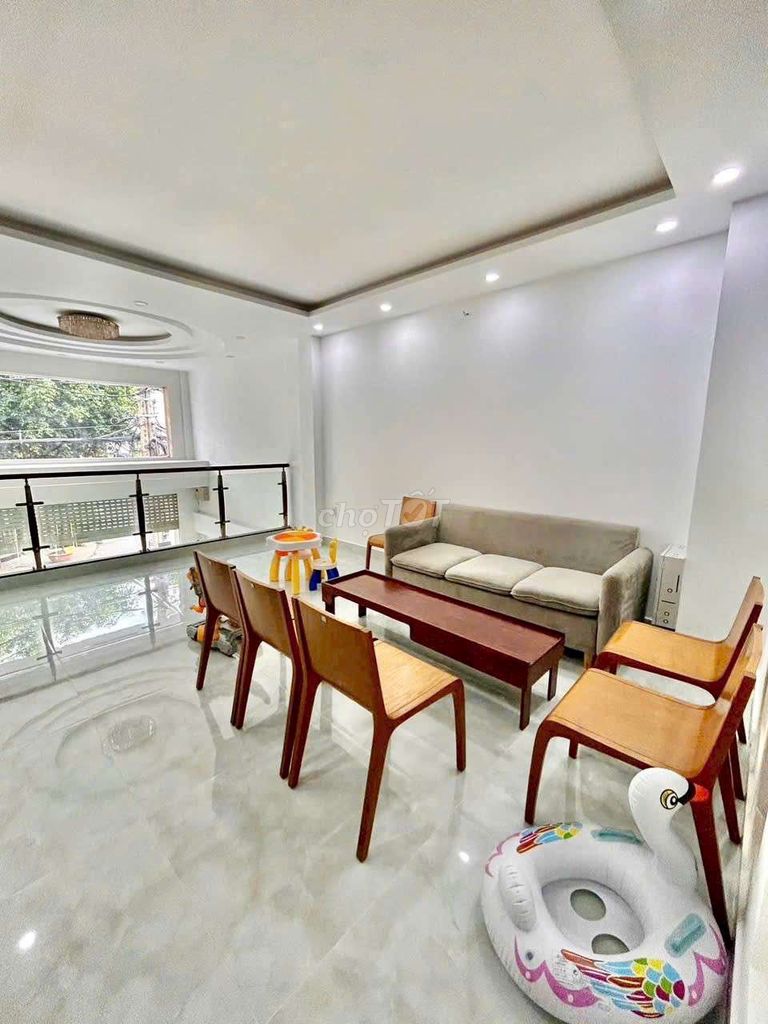 Rent a new home Full interior missile area 420 meters