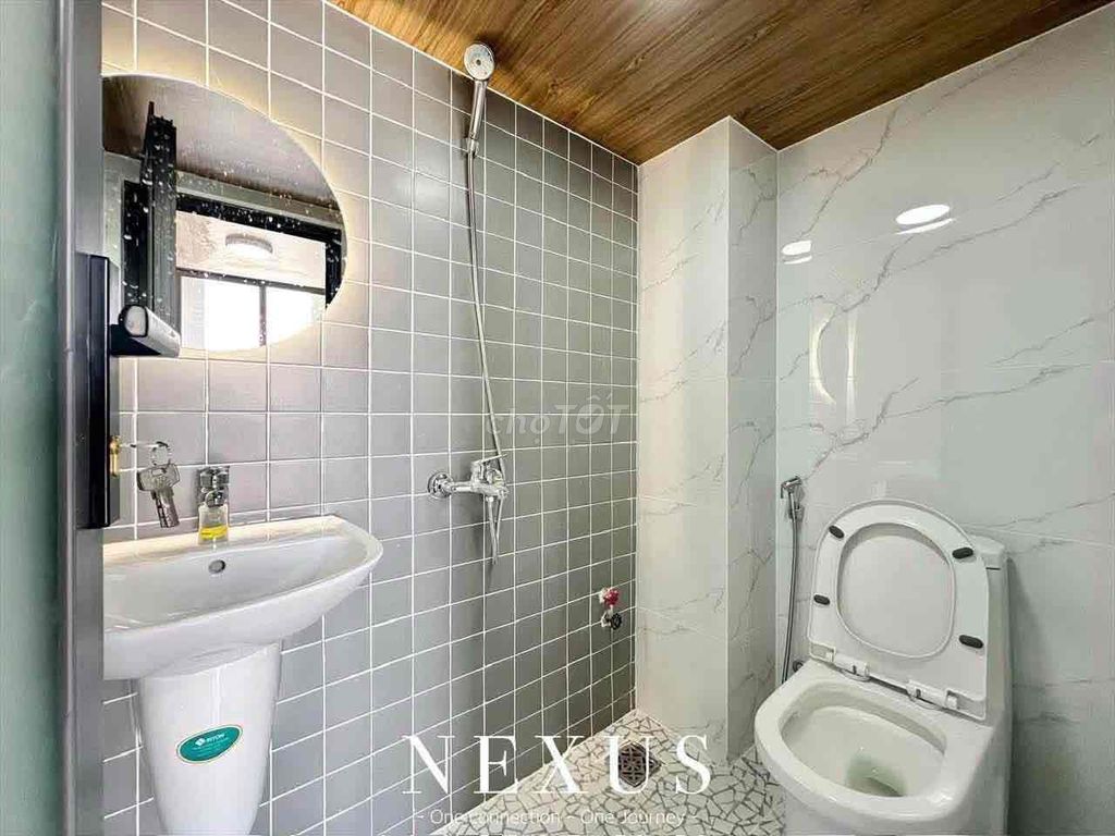 A 100 percent new construction apartment right here at Metro Lucky Long-West.