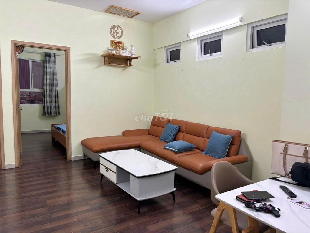 The 480 Bà Huyện Thanh Quan apartment 1 p sleeps at 8 million a month, interior.