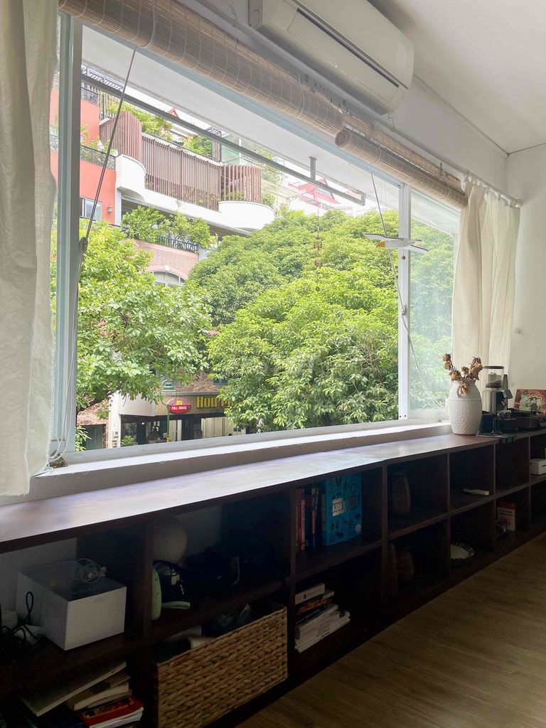Rent a 40-foot-and-a-half studio, nice green view.