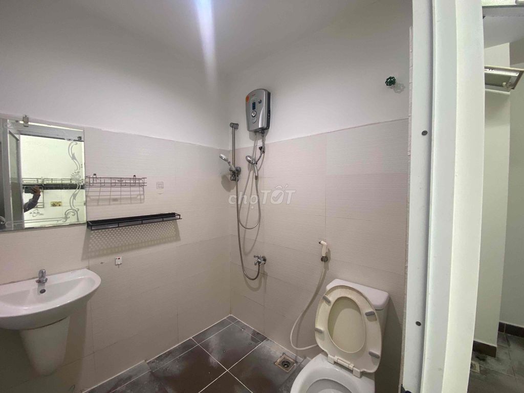 It's for Belleza, 7/80 meters, 9 million.