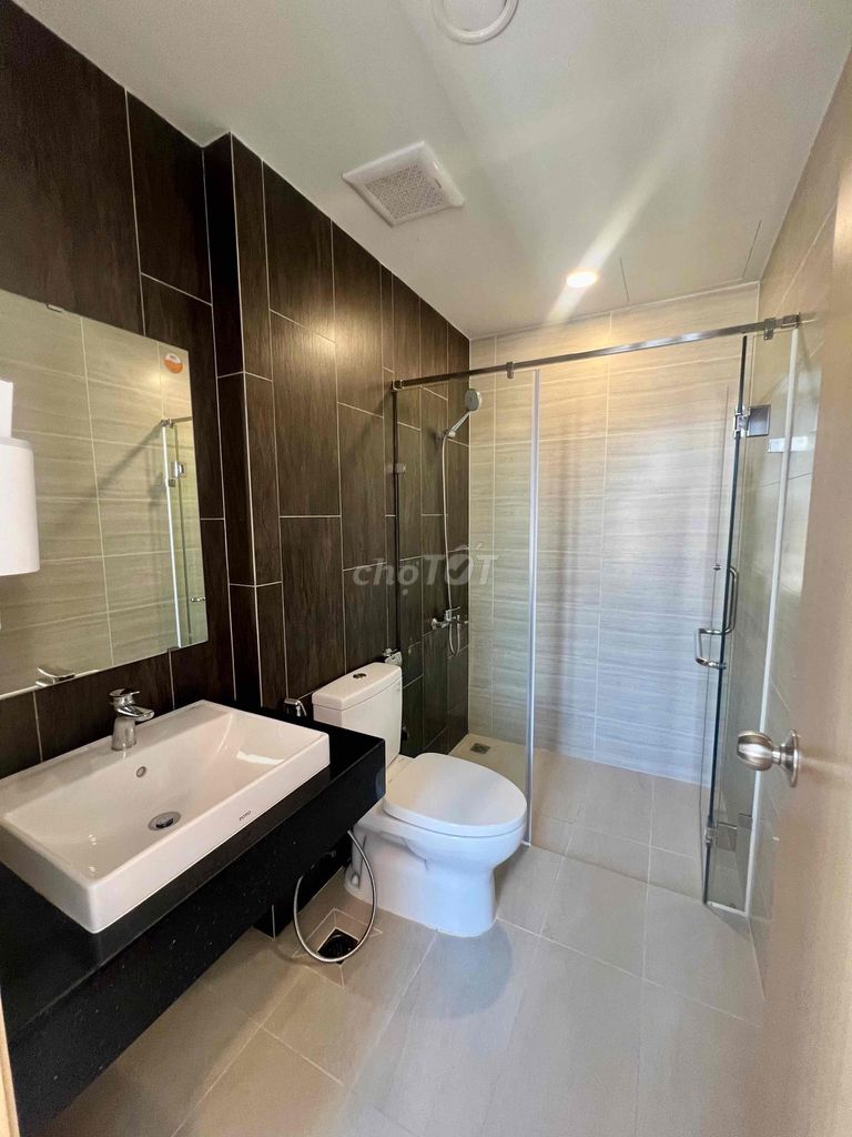 Rent the county apartment 6 2 bedroom 2 toilets at 11 million-14 million a month