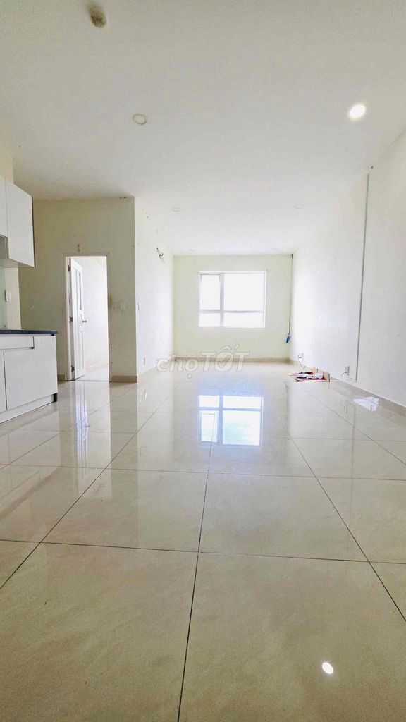Rent apartment ttm Parm Mallow - three bedrooms, angle two sides of the road