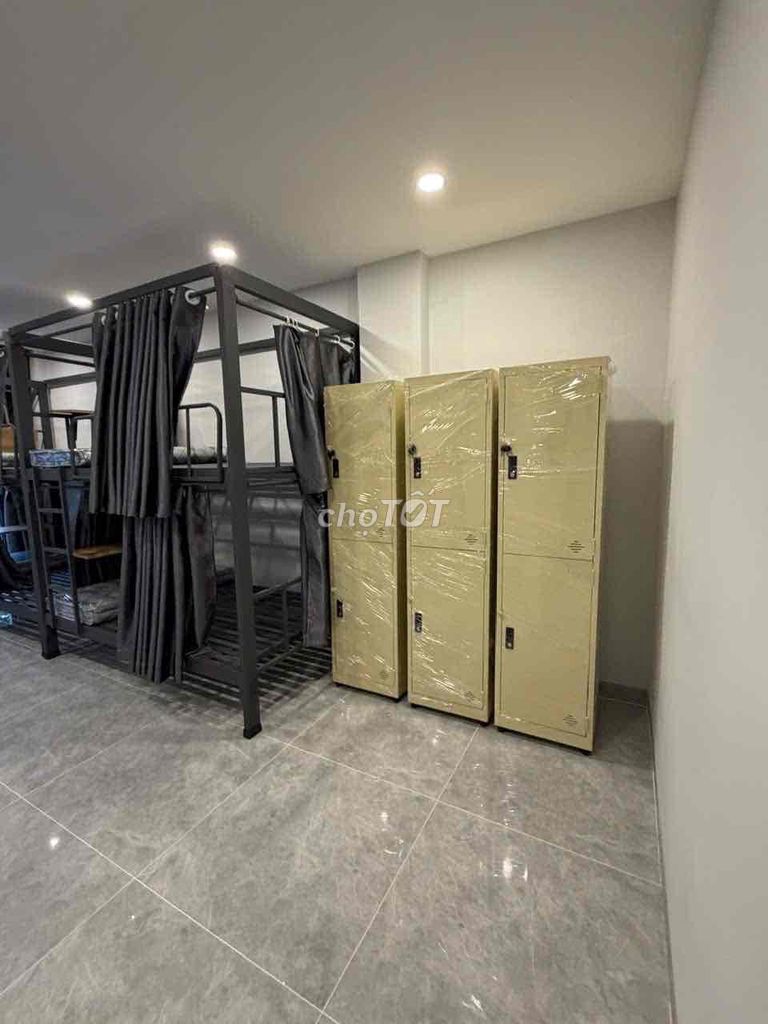 New hostels build free service 1 million/5/ng, water 100 k/ng, car 100 k/ng