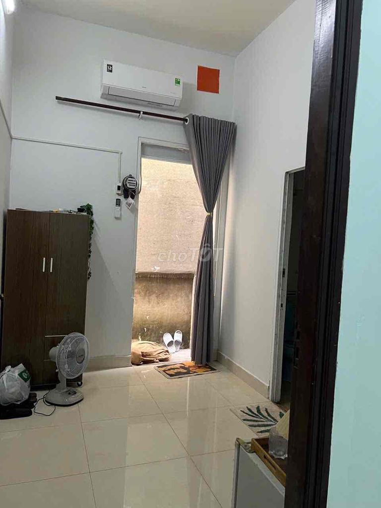 Rent a free time room. Phước Long B. District 9