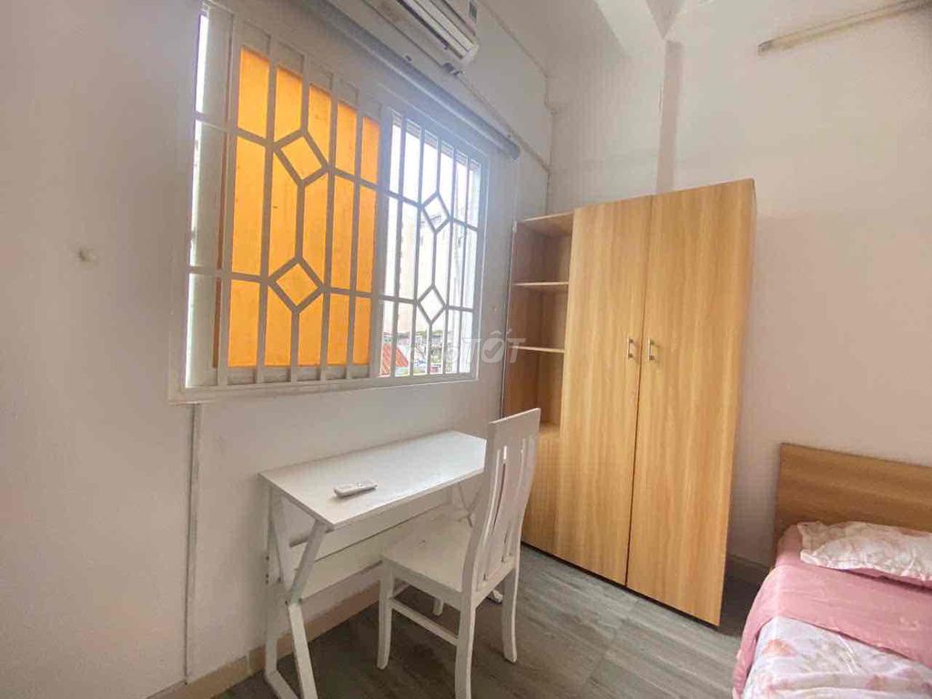 The apartment is full. 18 meters 2 right in the middle of the county. 1 .50 million.