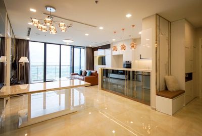 Almeres Golden river -- takes many exclusive apartments.