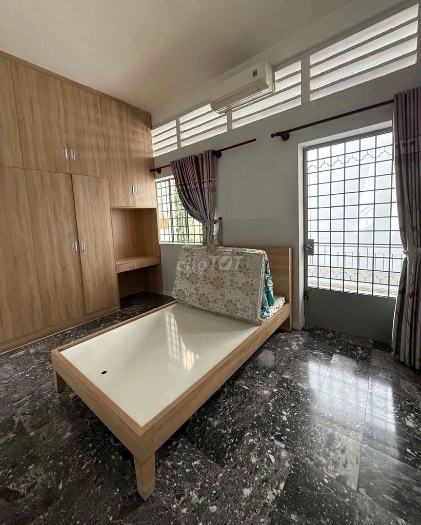 Private home 1/Lữ Gia, District 11.2 bedrooms (89.6 m2) full interior, which is 9.5 million