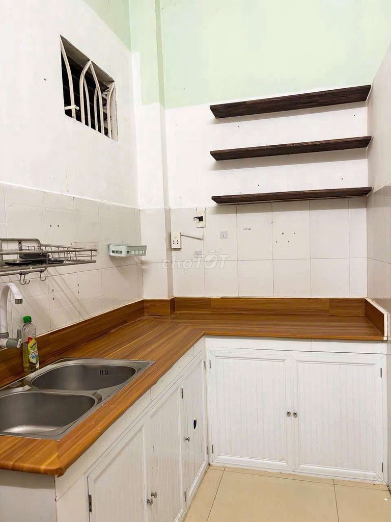 Rent the original house, August 10. District 3
