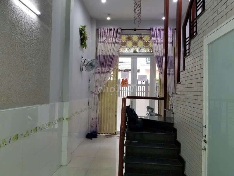 4 Room Tuệ Tĩnh