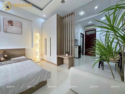 empty the balcony studio full of Nguyễn Văn Quá interiors