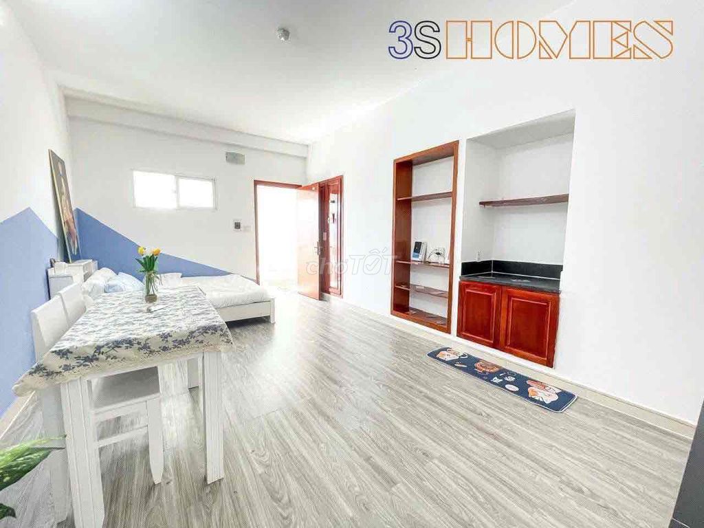 Nice little apartment.