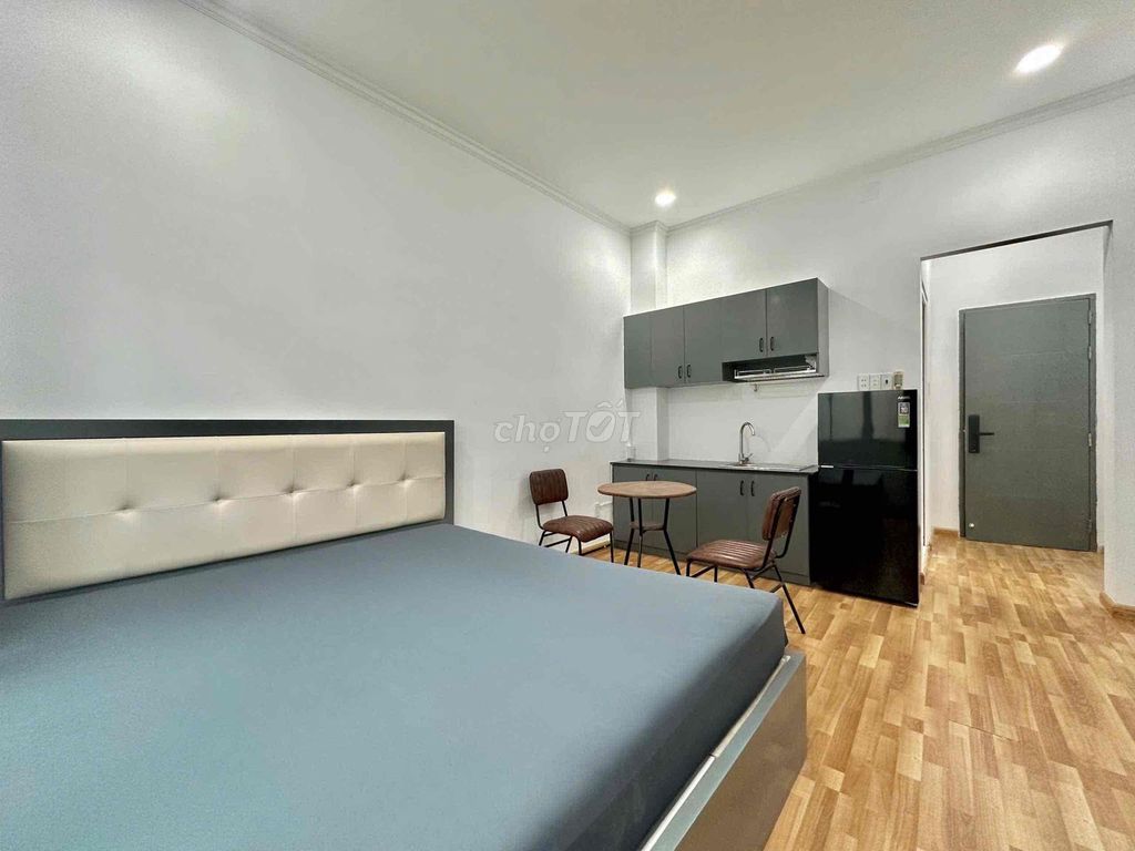Rent a studio. A open balcony bedroom right near the independent compound.