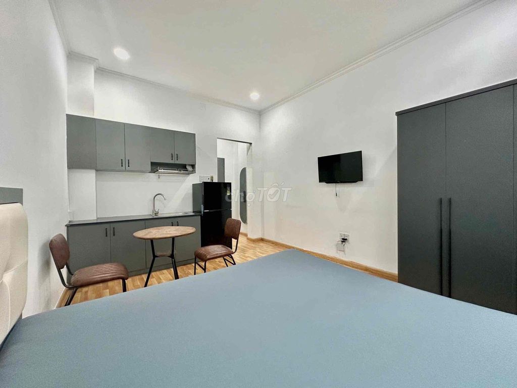 Rent a studio. A open balcony bedroom right near the independent compound.