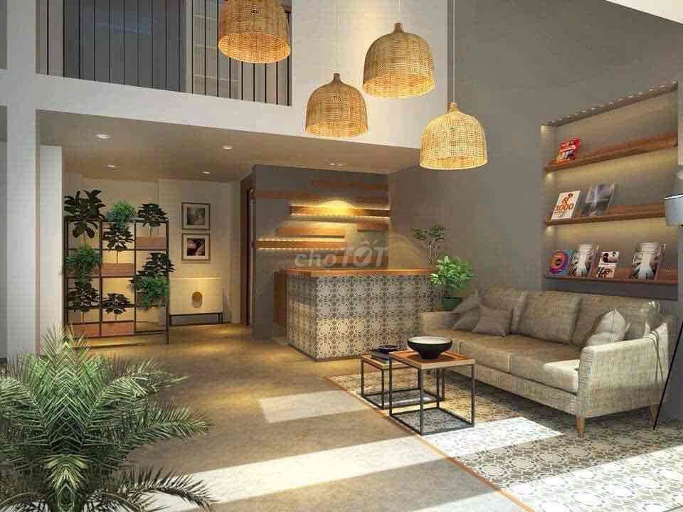 The apartment is a balcony bedroom full of three-party furniture.