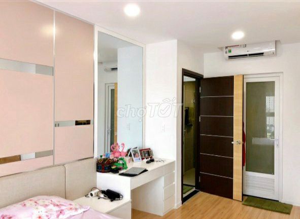 Rent Xi Grand Court-- 100 M2 (3 bedrooms - 2 toilets)--ntc, 21 million a month