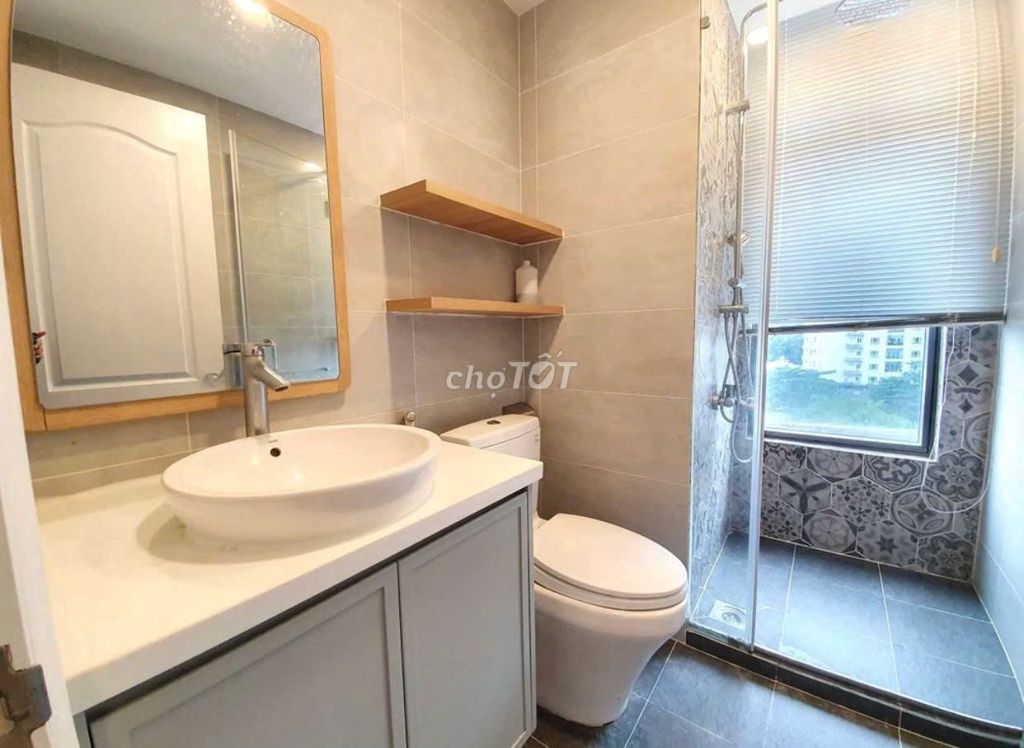 Rent a three-room Garden Gate-25 million-a-month apartment.