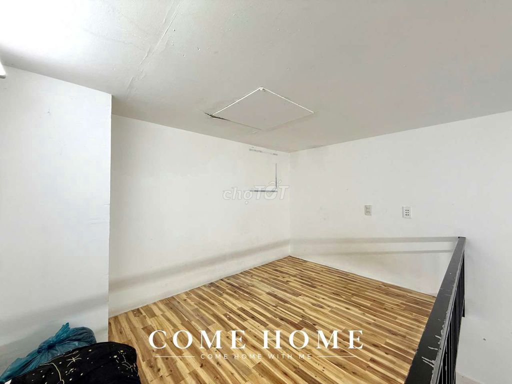 rented a room in the high - air guard near the commercial university