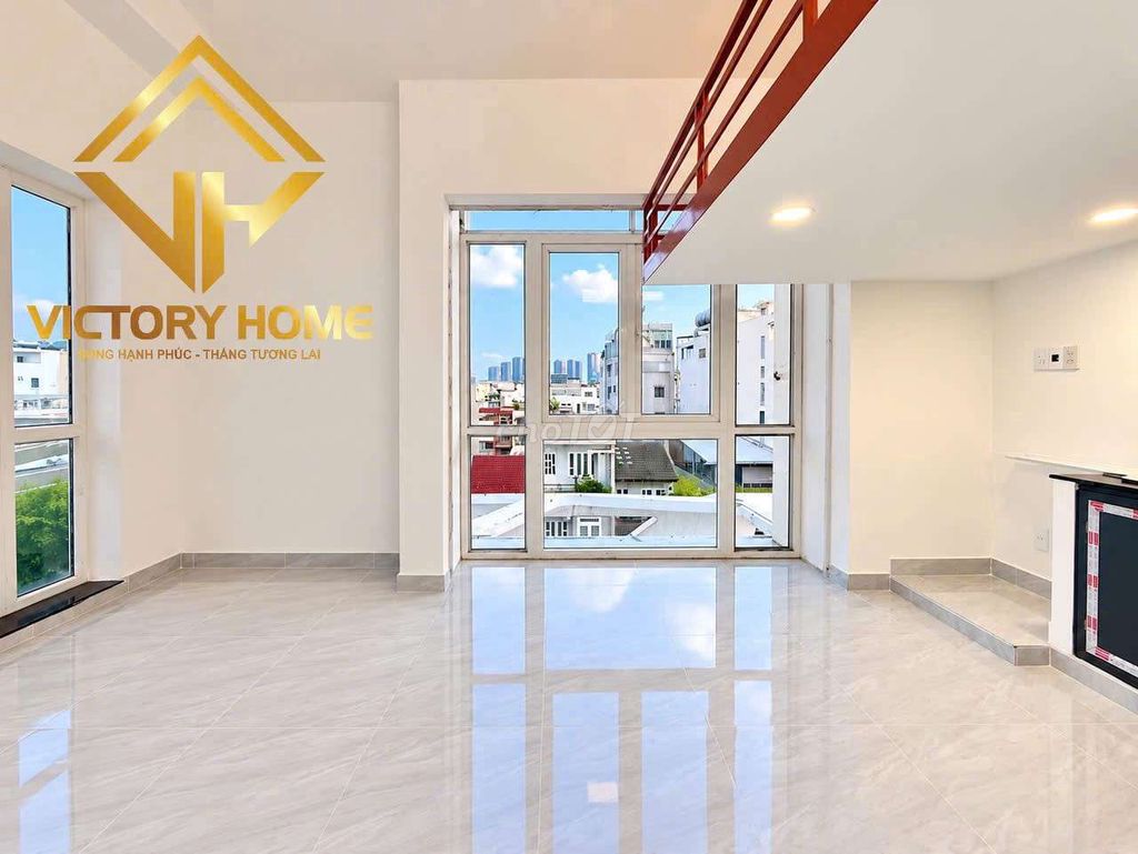 New openings, low prices, high prices, 3 million9 dollars.