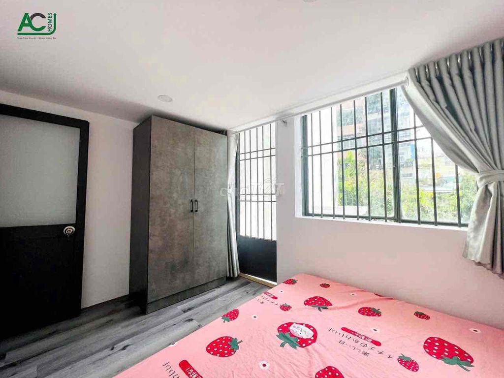 Hire the Family Services apartment.