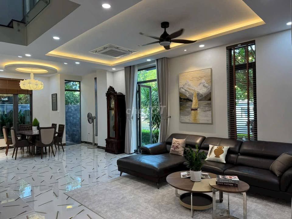 Rent a 200-foot-three-five bedroom near Đỗ Xuân Hợp, Gian, 5-Linger Bridge.