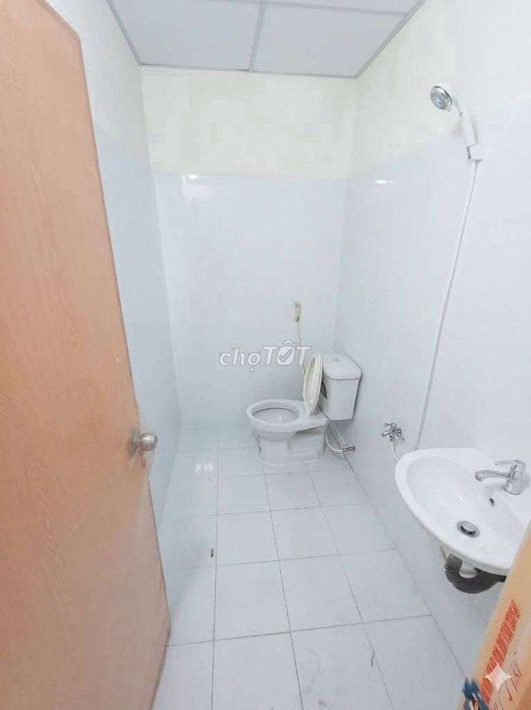 The original cash home is 70 meters cheap.