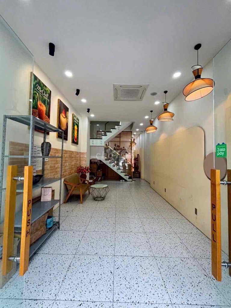 Rents four floors full of cash near Trần Thị Cờ.Thới An.
