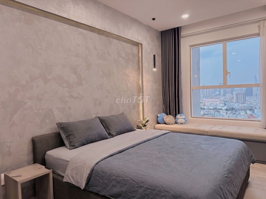 Rent Sunrise City two bedrooms. Two bathrooms.