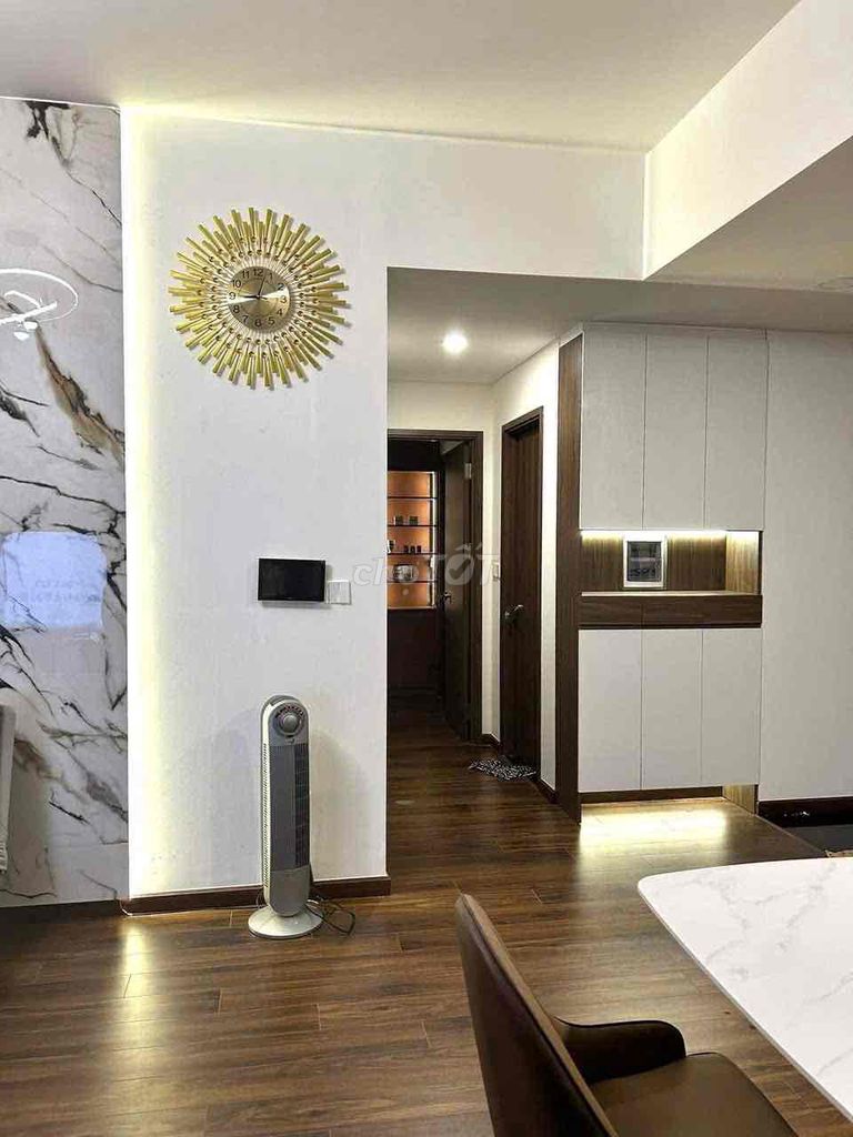 Rent Pangrain-Mizuki Park, 3 bedrooms 99 meters2, full interior. That's 17 million.