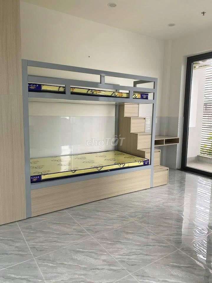 New service apartment near West Happiness.