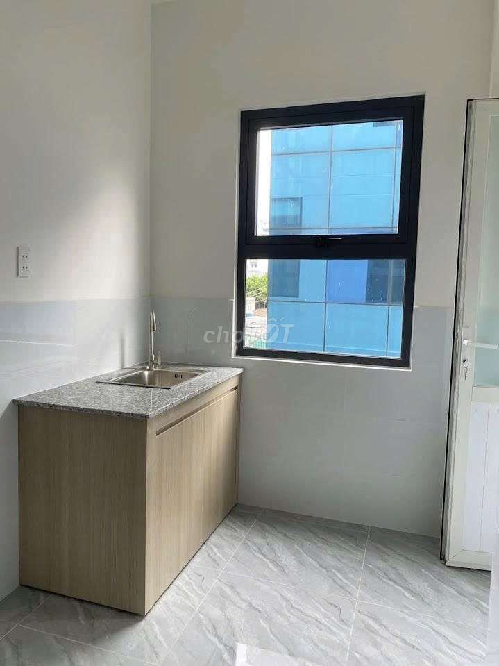New service apartment near West Happiness.